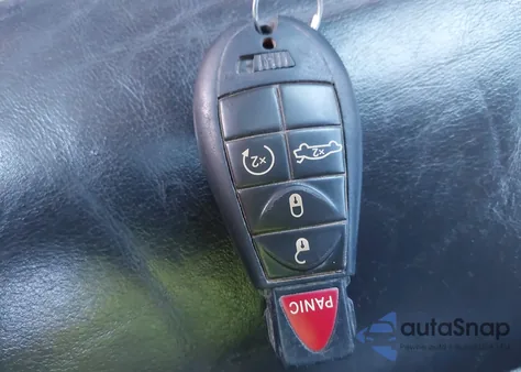 2011 Dodge Challenger R/T z USA, uszkodzony, nr VIN 2B3CJ5DT8BH575670